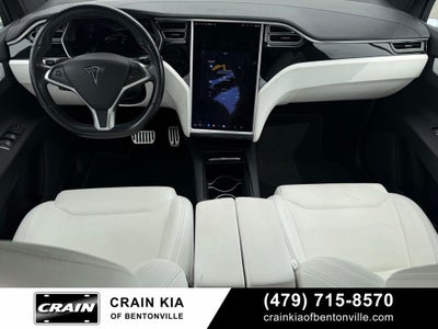 2017 Tesla Model X 75D - AWD / CLEAN CARFAX