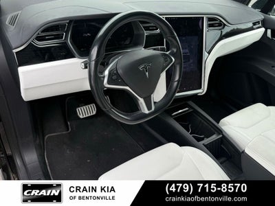 2017 Tesla Model X 75D - AWD / CLEAN CARFAX