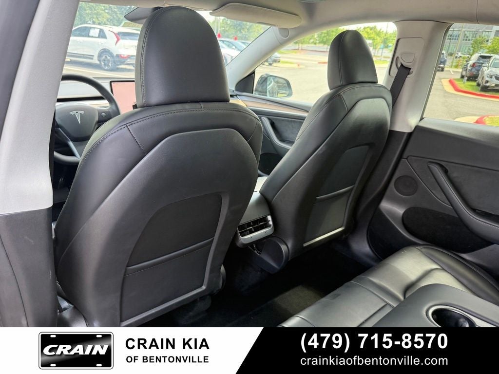 2024 Tesla Model Y Long Range - AWD / CLEAN CARFAX / ONE OWNER