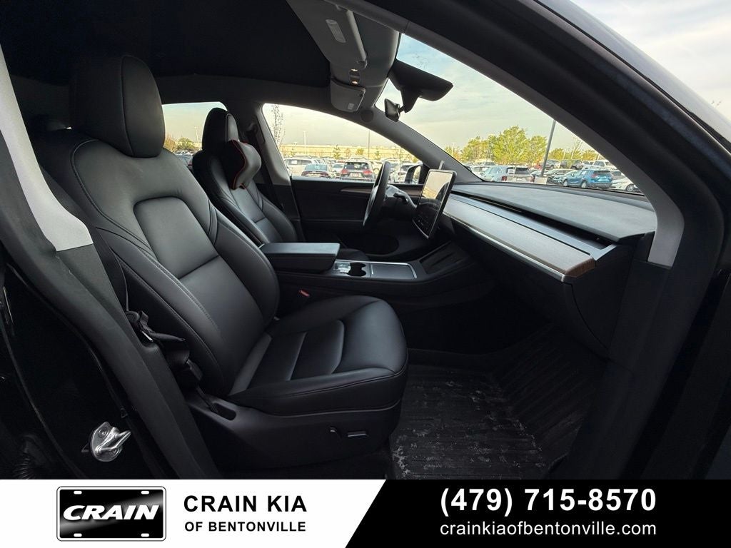 2023 Tesla Model Y Long Range - HW4 COMPUTER / AWD / CARFAX ONE OWNER