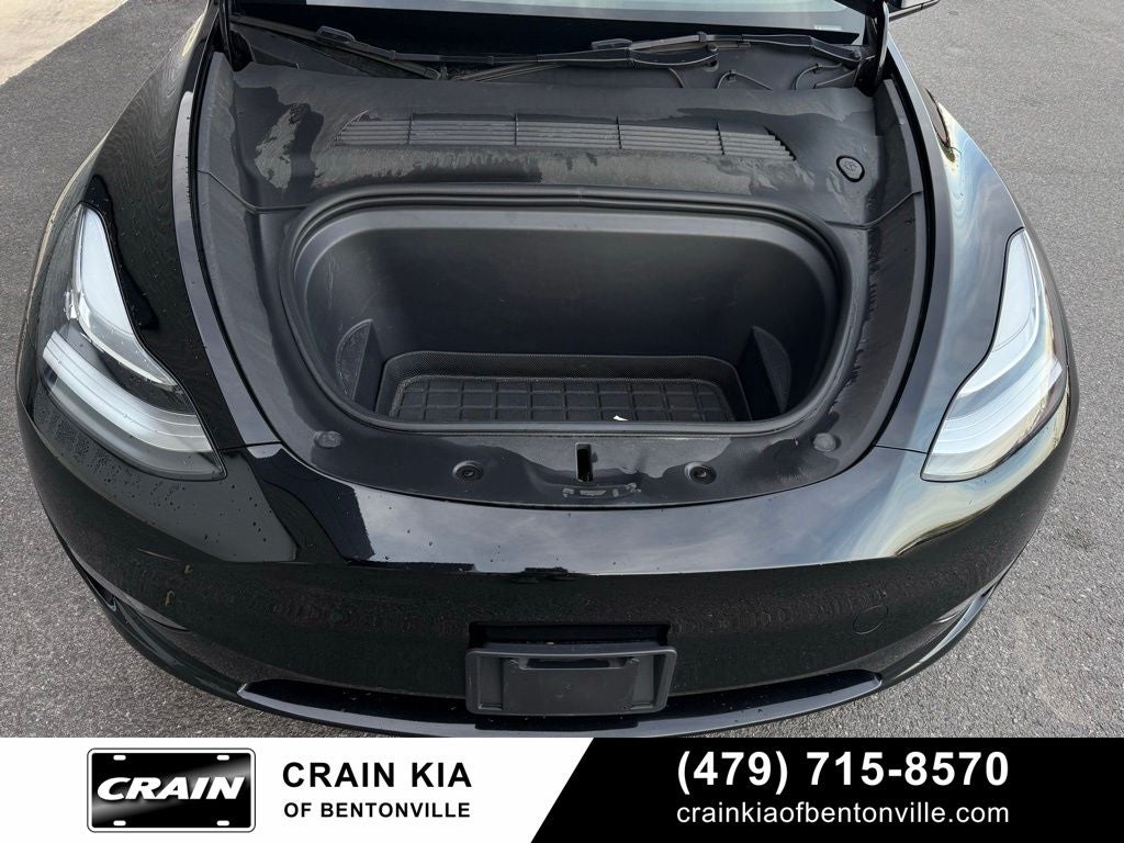 2023 Tesla Model Y Long Range - HW4 COMPUTER / AWD / CARFAX ONE OWNER