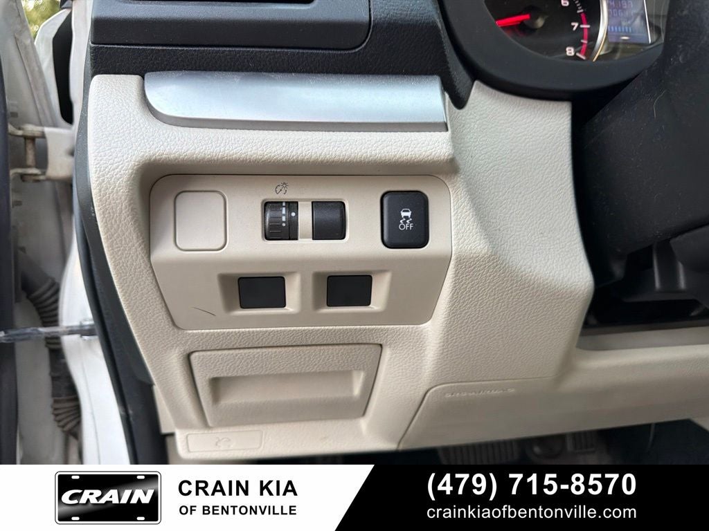 2013 Subaru XV Crosstrek 2.0i Limited - AWD