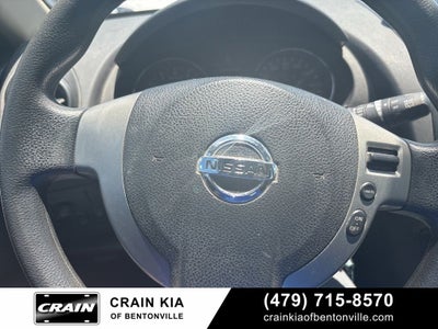 2013 Nissan Rogue S - AWD / CLEAN CARFAX / ONE OWNER