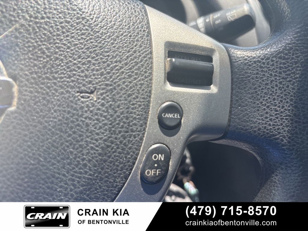 2013 Nissan Rogue S - AWD / CLEAN CARFAX / ONE OWNER