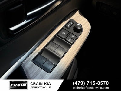 2022 Toyota Venza XLE - AWD