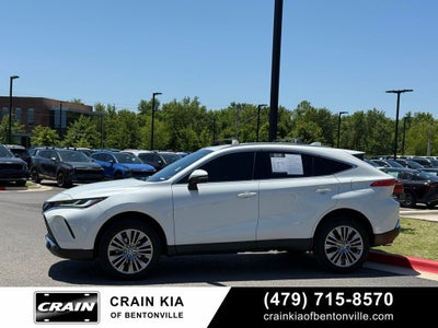 2022 Toyota Venza XLE - AWD