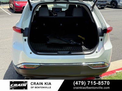 2022 Toyota Venza XLE - AWD