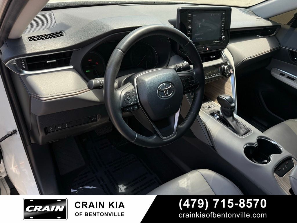 2022 Toyota Venza XLE - AWD