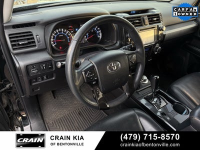 2019 Toyota 4Runner Limited Nightshade - 4WD / SUNROOF / CARFAX ONE OWNER