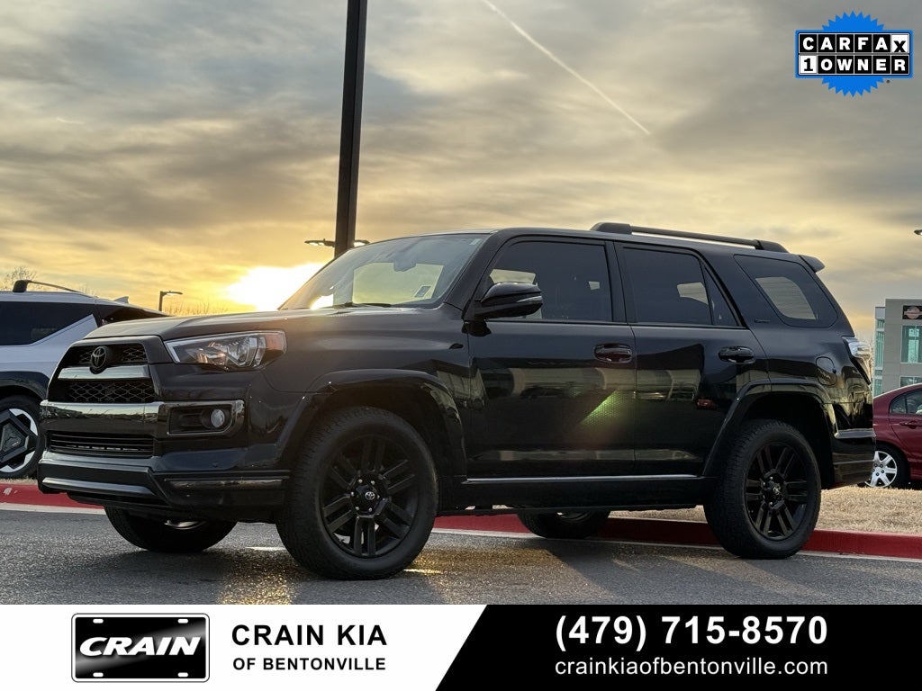 2019 Toyota 4Runner Limited Nightshade - 4WD / SUNROOF / CARFAX ONE OWNER