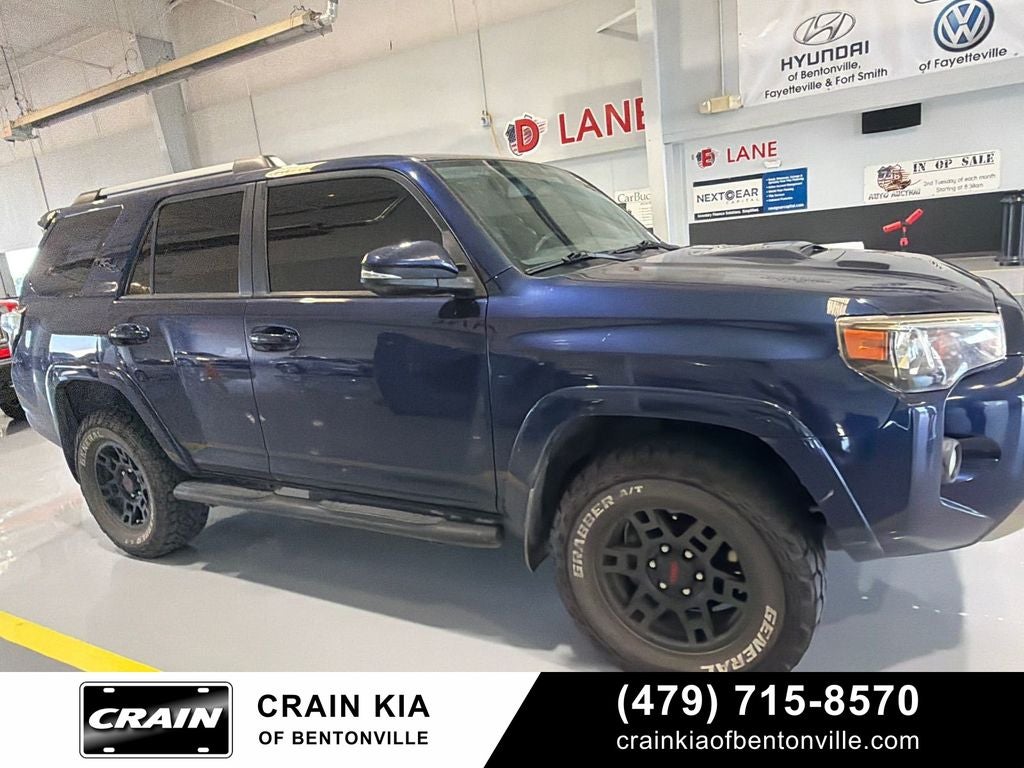 2018 Toyota 4Runner TRD Off-Road Premium - 4WD / SUNROOF / CLEAN CARFAX