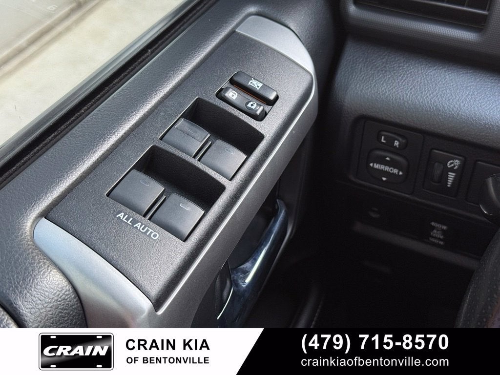 2018 Toyota 4Runner SR5 Premium - 4WD