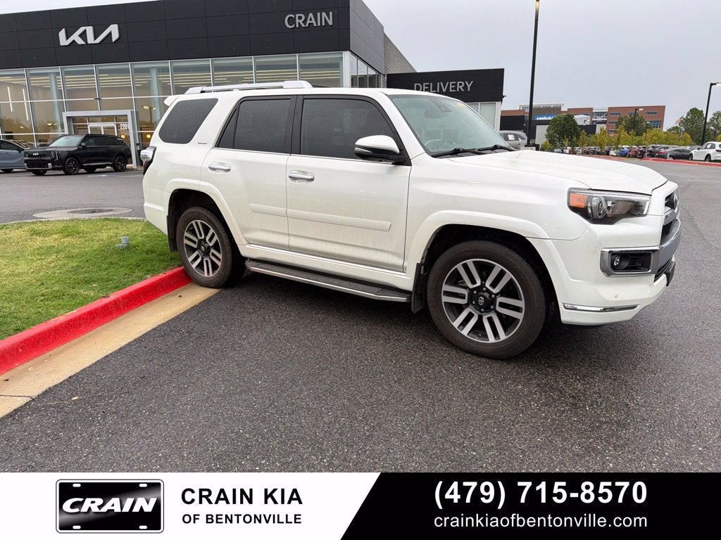 2021 Toyota 4Runner Limited - 4WD / SUNROOF