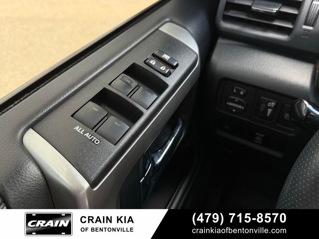 2020 Toyota 4Runner SR5 Premium - SUNROOF / CLEAN CARFAX / PREMIUM