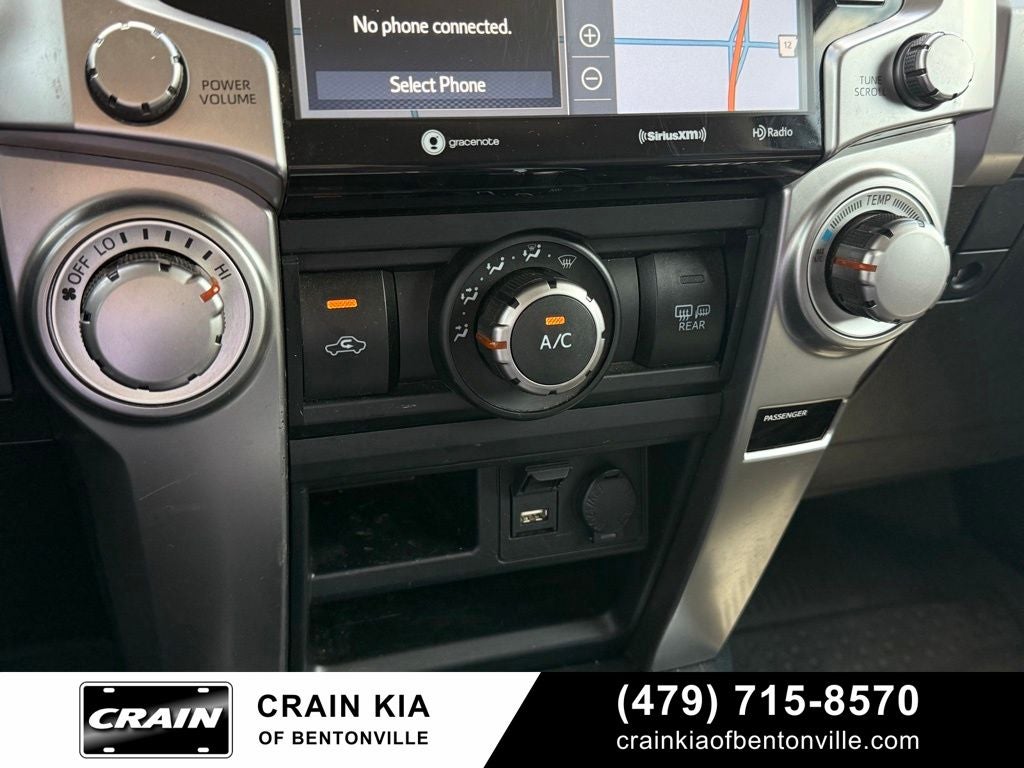2020 Toyota 4Runner SR5 Premium - SUNROOF / CLEAN CARFAX / PREMIUM