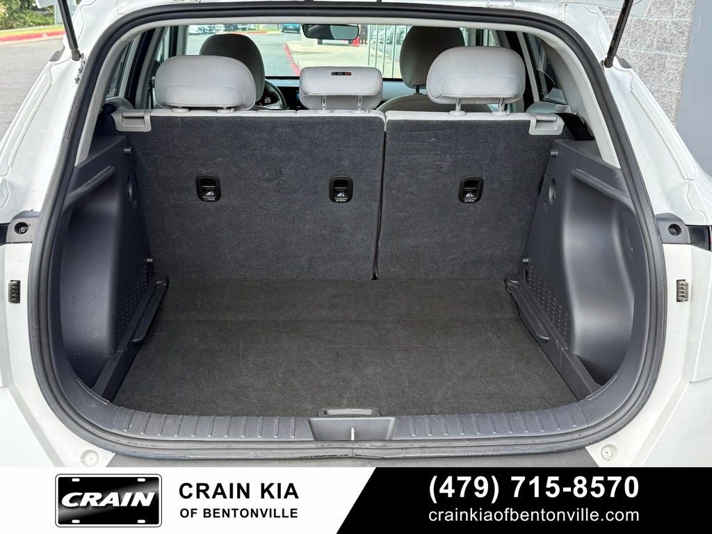 2025 Hyundai KONA SEL - CLEAN CARFAX / ONE OWNER