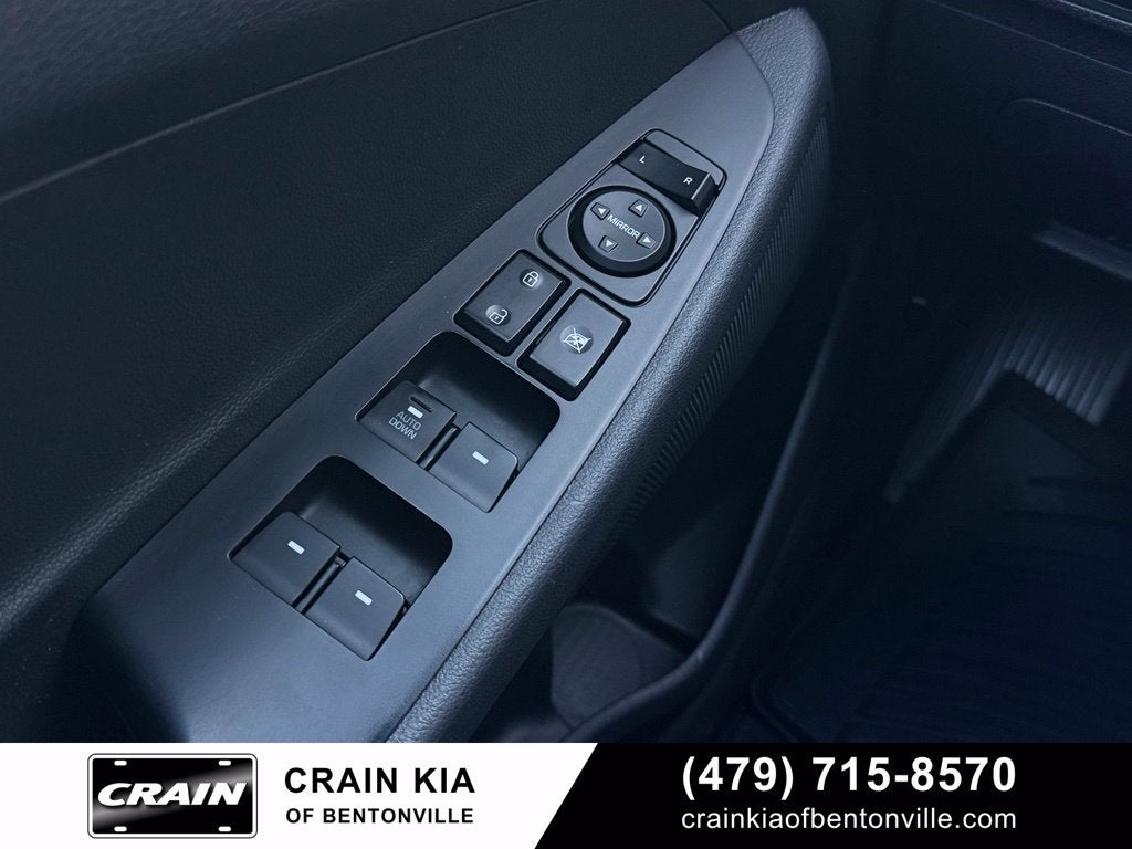 2021 Hyundai TUCSON SE