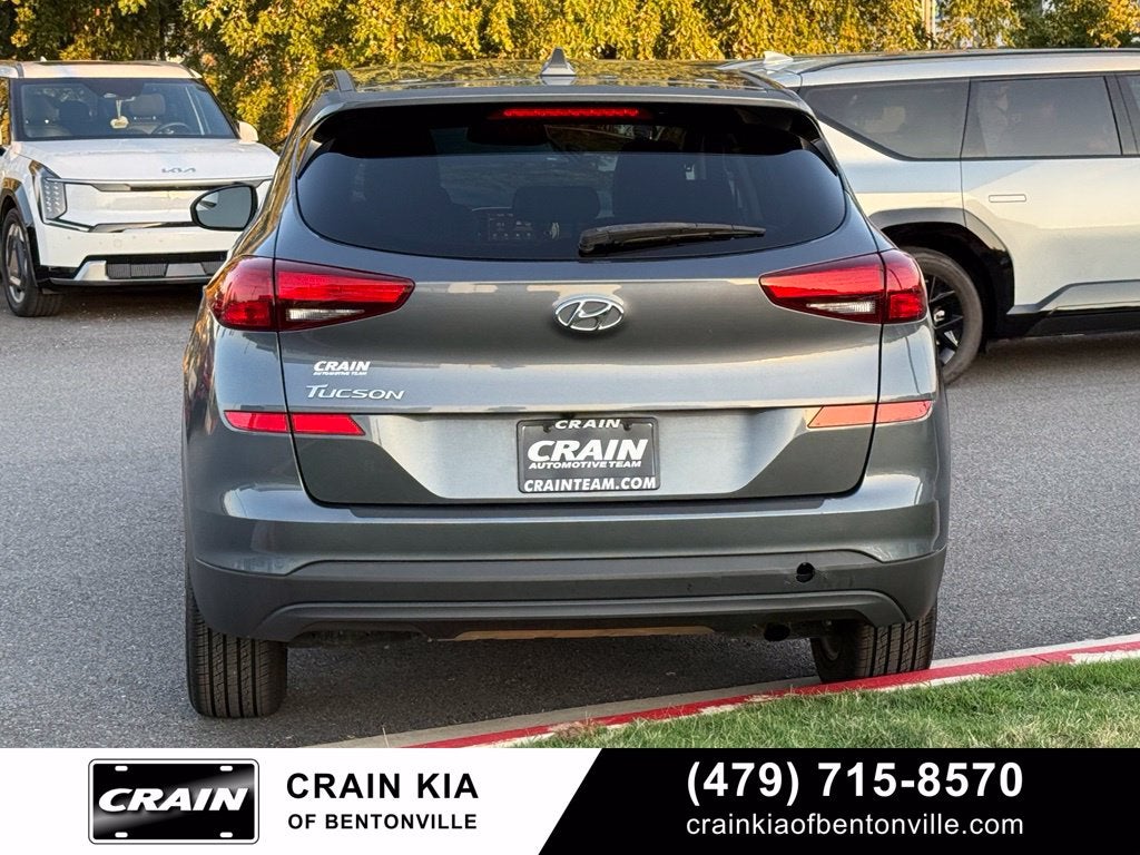 2021 Hyundai TUCSON SE