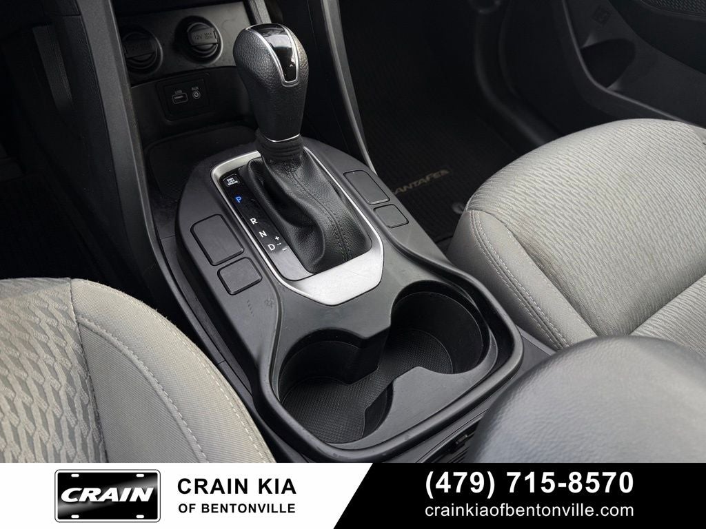 2018 Hyundai SANTA FE SE
