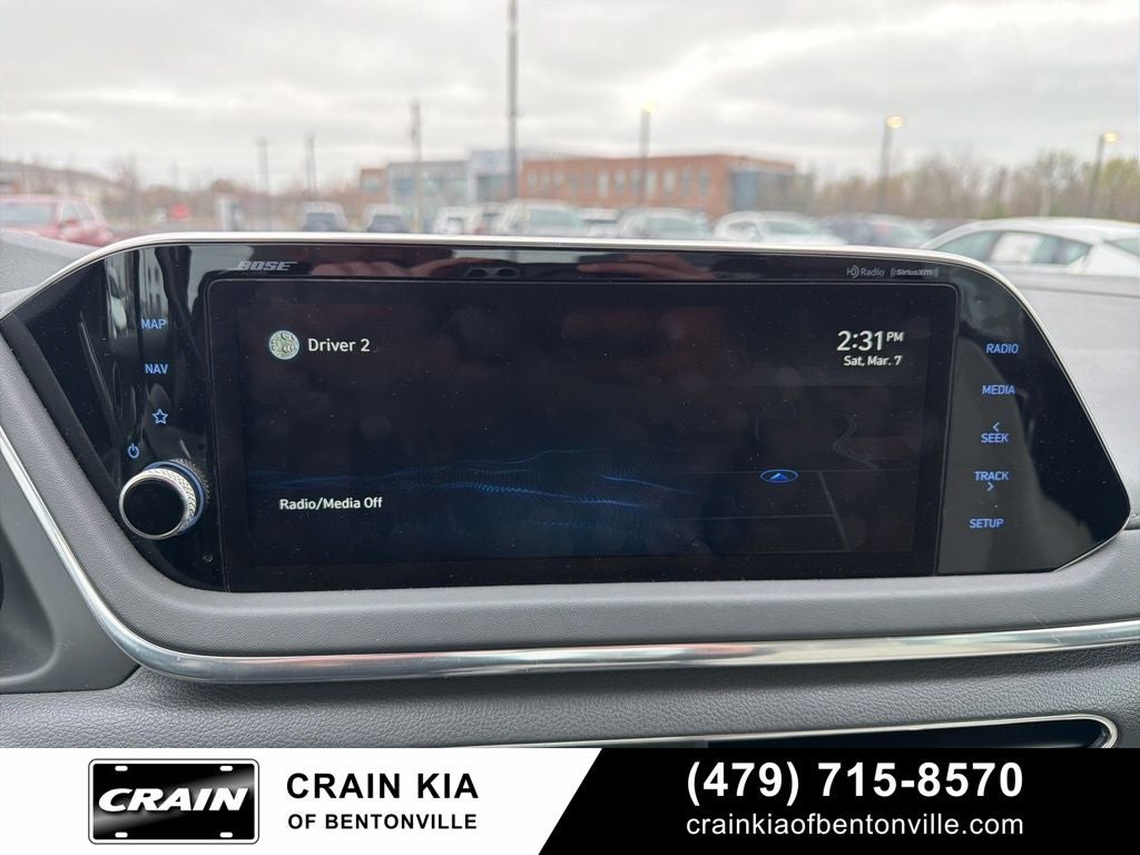 2022 Hyundai SONATA HYBRID Limited - CLEAN CARFAX / 51 HWY MPG / SOLAR PANEL ROOF