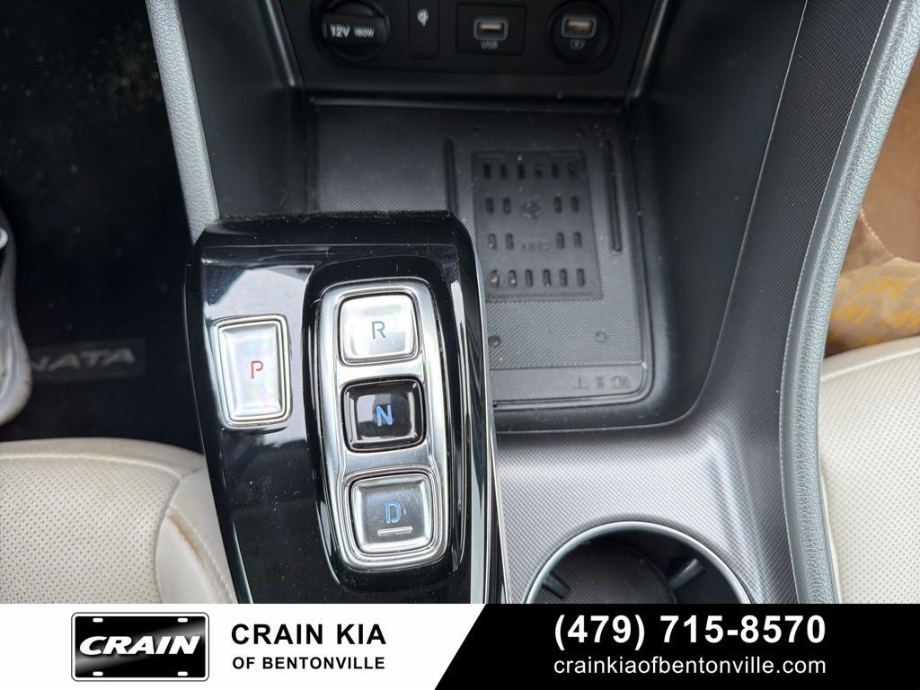 2022 Hyundai SONATA HYBRID Limited - CLEAN CARFAX / 51 HWY MPG / SOLAR PANEL ROOF