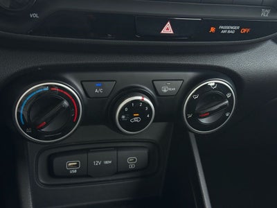 2023 Hyundai VENUE SE - CLEAN CARFAX / ONE OWNER