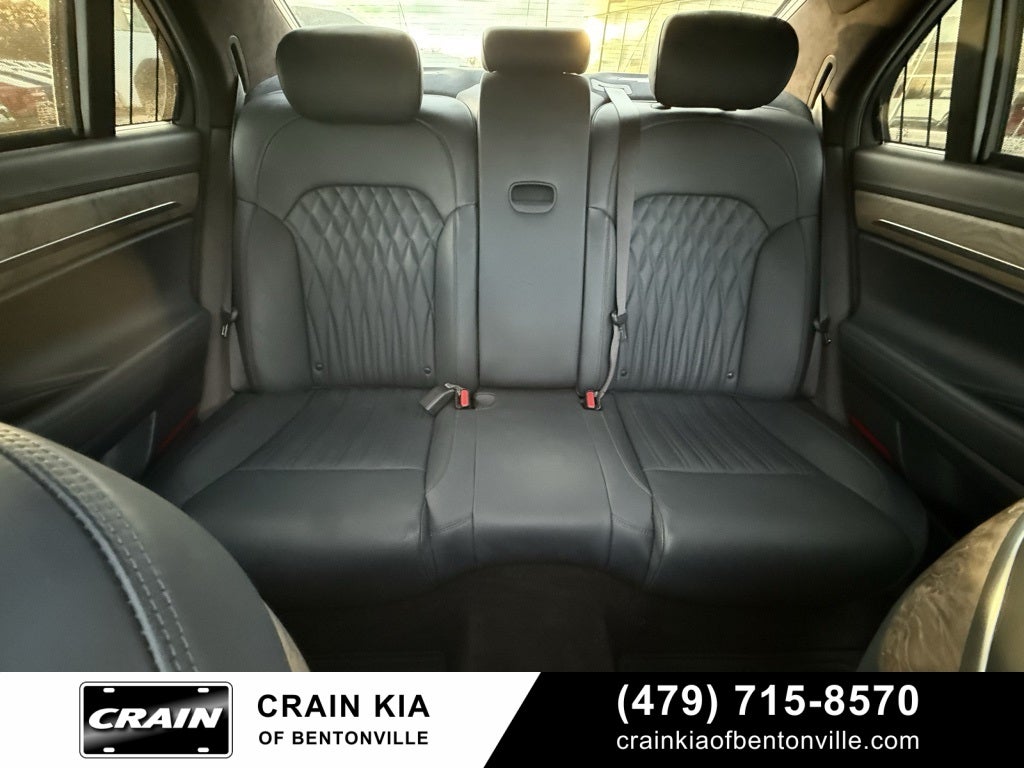 2021 Genesis G90 3.3T Premium - SUNROOF / CLEAN CARFAX