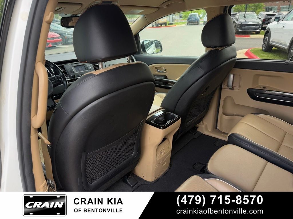 2016 Kia Sedona EX - CARFAX ONE OWNER