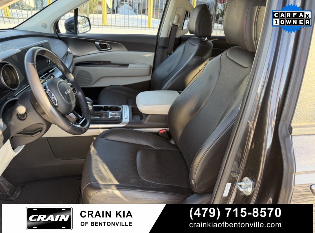 2024 Kia Carnival LX - KIA CPO / CLEAN CARFAX / ONE OWNER