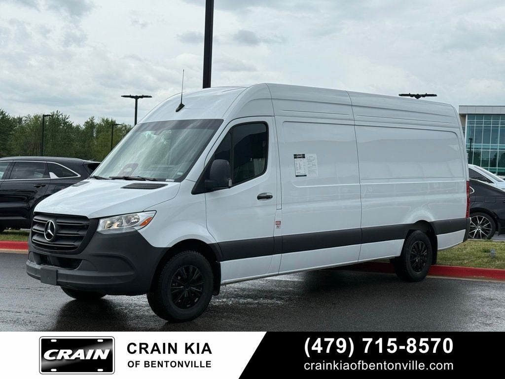2025 Mercedes-Benz Sprinter 2500 Cargo 170 WB High Roof - CARFAX ONE OWNER