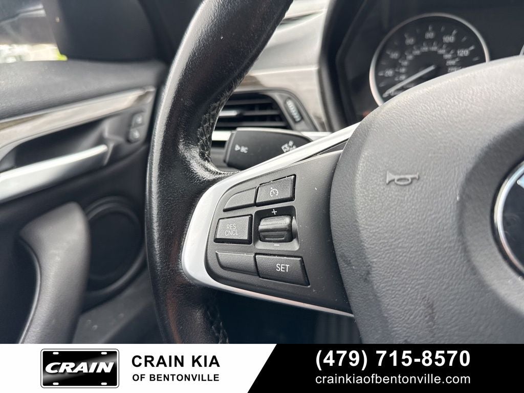 2017 BMW X1 sDrive28i - CLEAN CARFAX / PANORAMIC SUNROOF