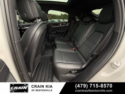 2024 Porsche Cayenne Coupe S - AWD / PANORAMIC SUNROOF / ONE OWNER