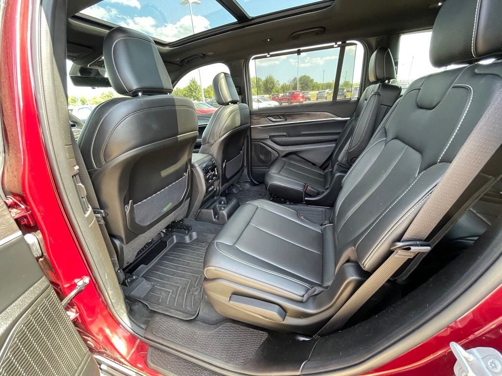 2025 Jeep Grand Cherokee L Limited DUAL MOONROOF / HEATED SEATS / LUXURY TECH GROUP I