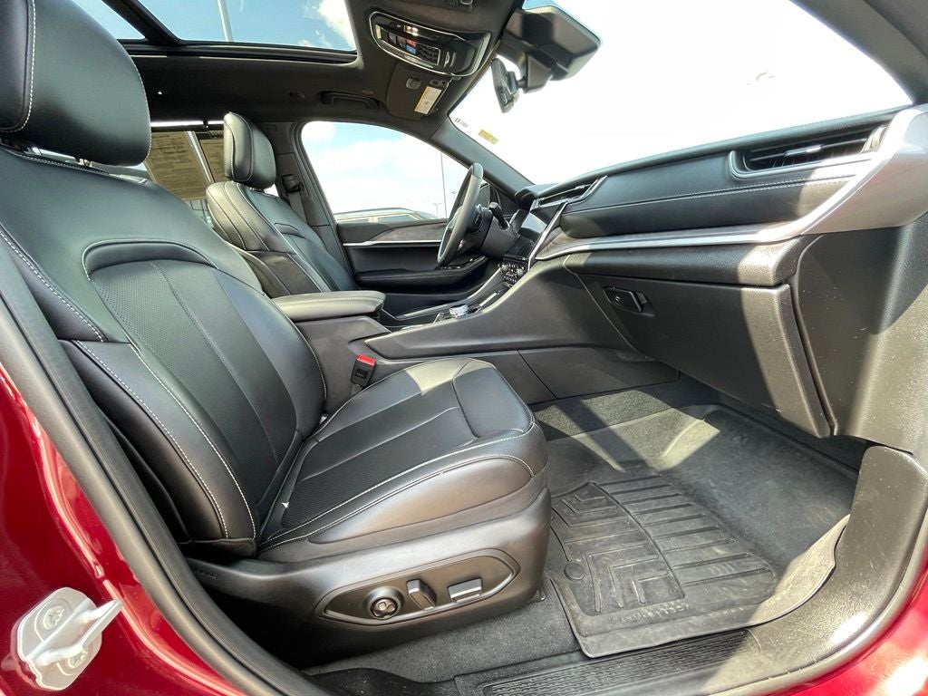 2025 Jeep Grand Cherokee L Limited DUAL MOONROOF / HEATED SEATS / LUXURY TECH GROUP I