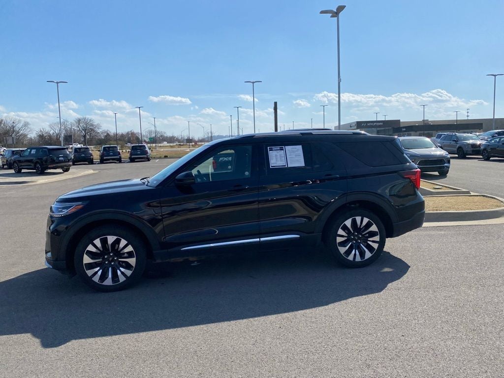 2025 Ford Explorer Platinum