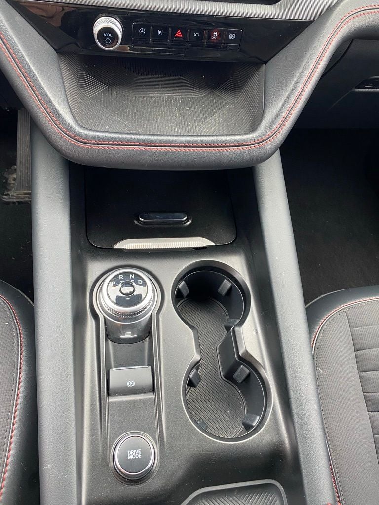 2025 Ford Explorer ST-Line 4X4 / HEATED SEATS / ONE OWNER