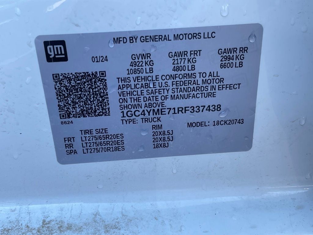 2024 Chevrolet Silverado 2500HD Custom 4X4 / ONE OWNER