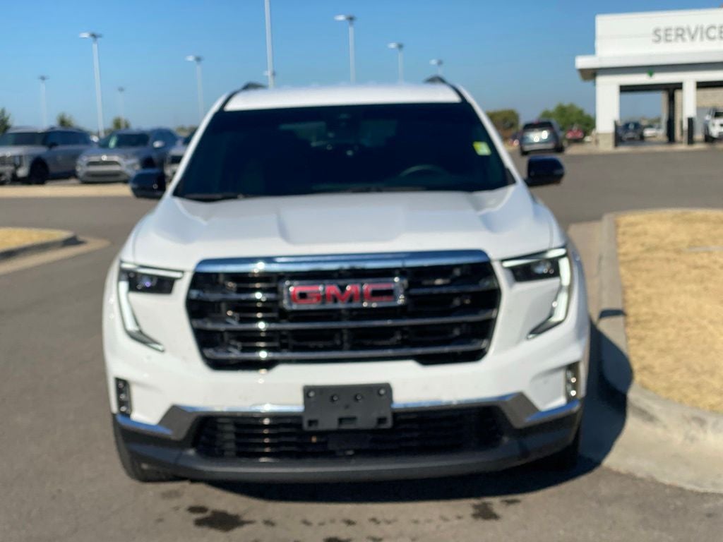 2024 GMC Acadia Elevation NAV / LUXURY PACKAGE / HEATED SEATS