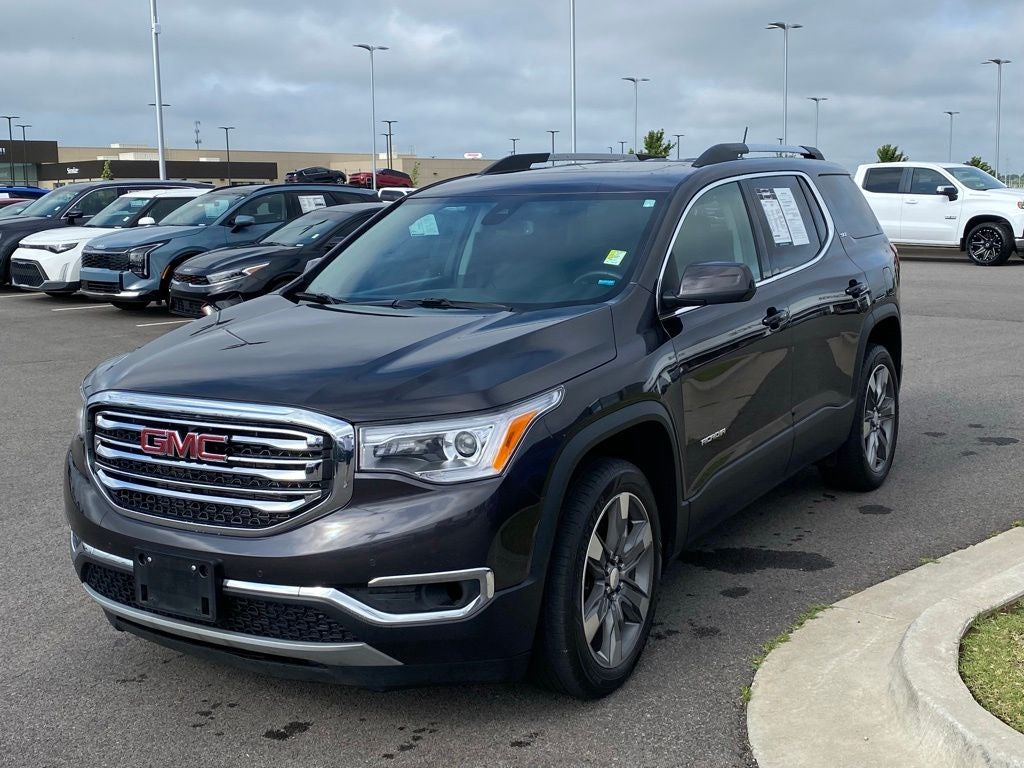 2017 GMC Acadia SLT-2 MOONROOF / REAR DVD ENTERTAINMENT