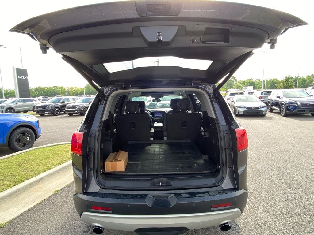 2017 GMC Acadia SLT-2 MOONROOF / REAR DVD ENTERTAINMENT
