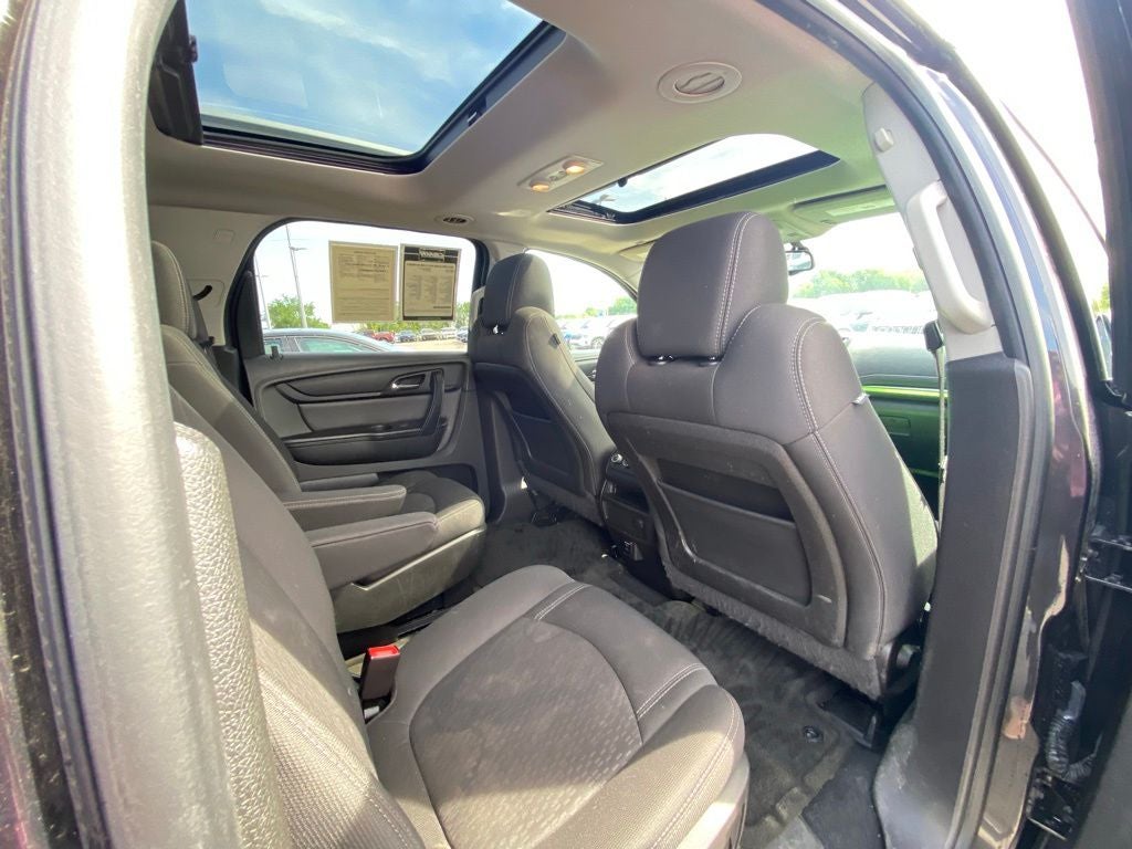 2015 GMC Acadia SLE-2 LOW PAYMENTS