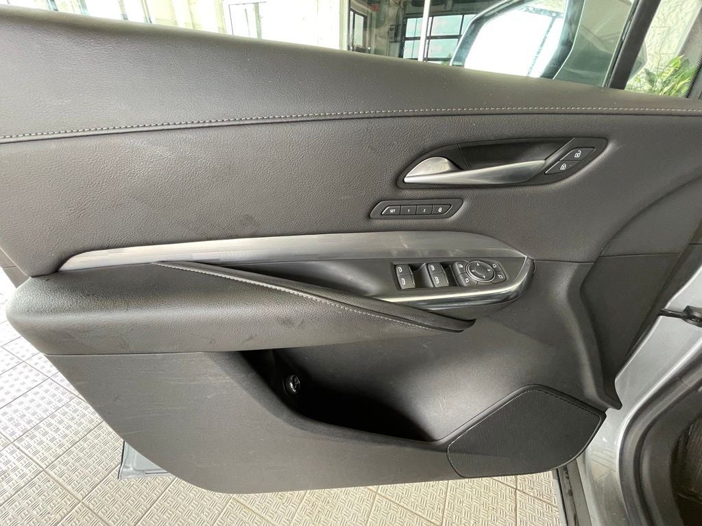 2024 Cadillac XT4 Premium Luxury NAV / LEATHER / REMOTE START