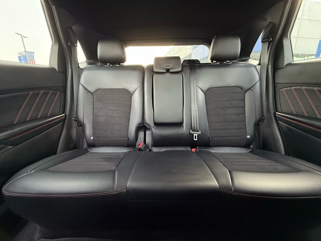 2024 Ford Edge ST Line AWD / HEATED SEATS / ONE OWNER