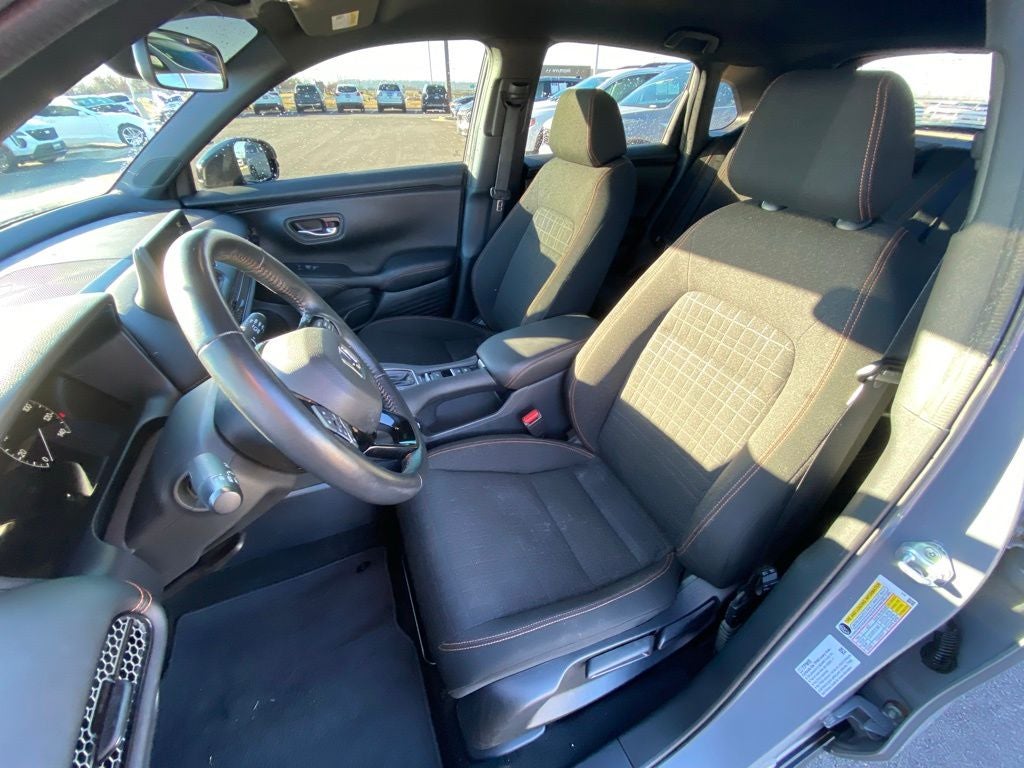 2023 Honda HR-V Sport ONE OWNER / HEATED SEATS