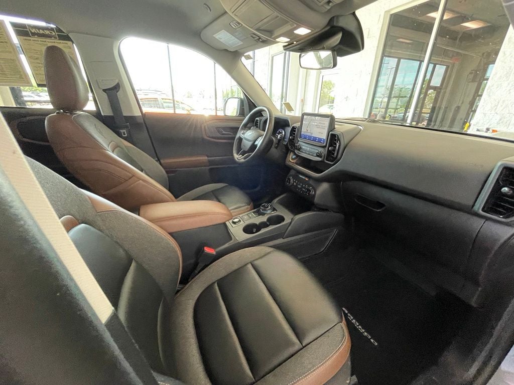 2024 Ford Bronco Sport Outer Banks 4X4 / HEATED SEATS / ONE OWNER