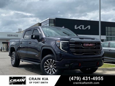 2022 GMC Sierra 1500 AT4 4x4 / HEATED SEATS