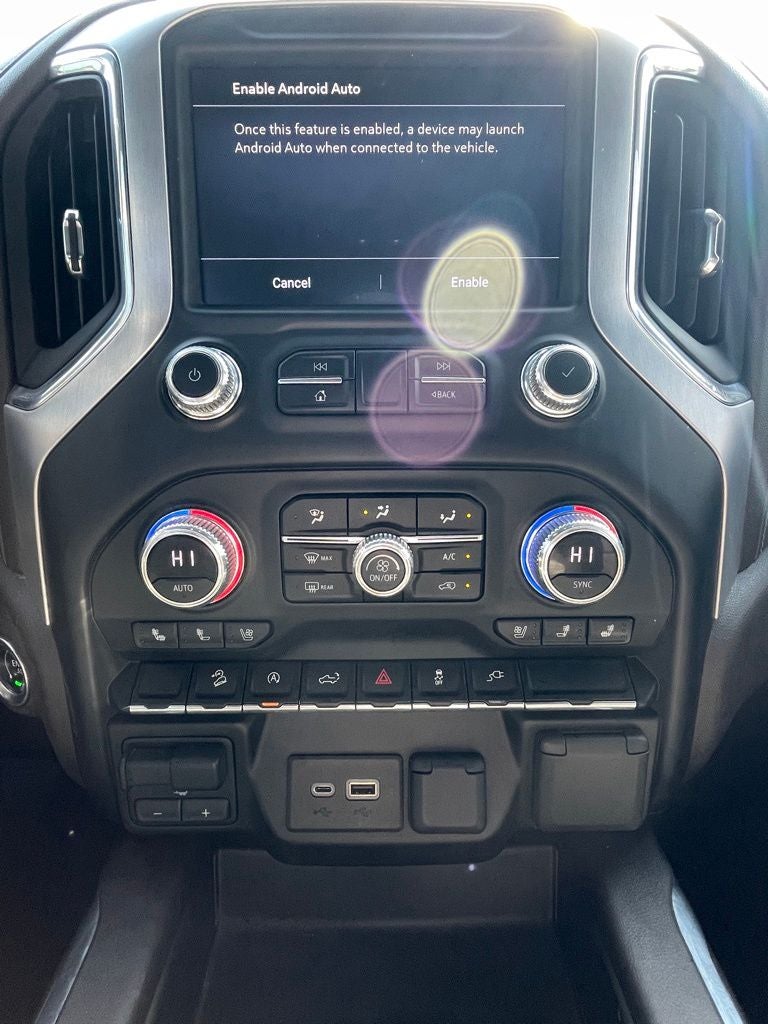2021 GMC Sierra 1500 SLT 4X4 / ONE OWNER / HEATED SEATS