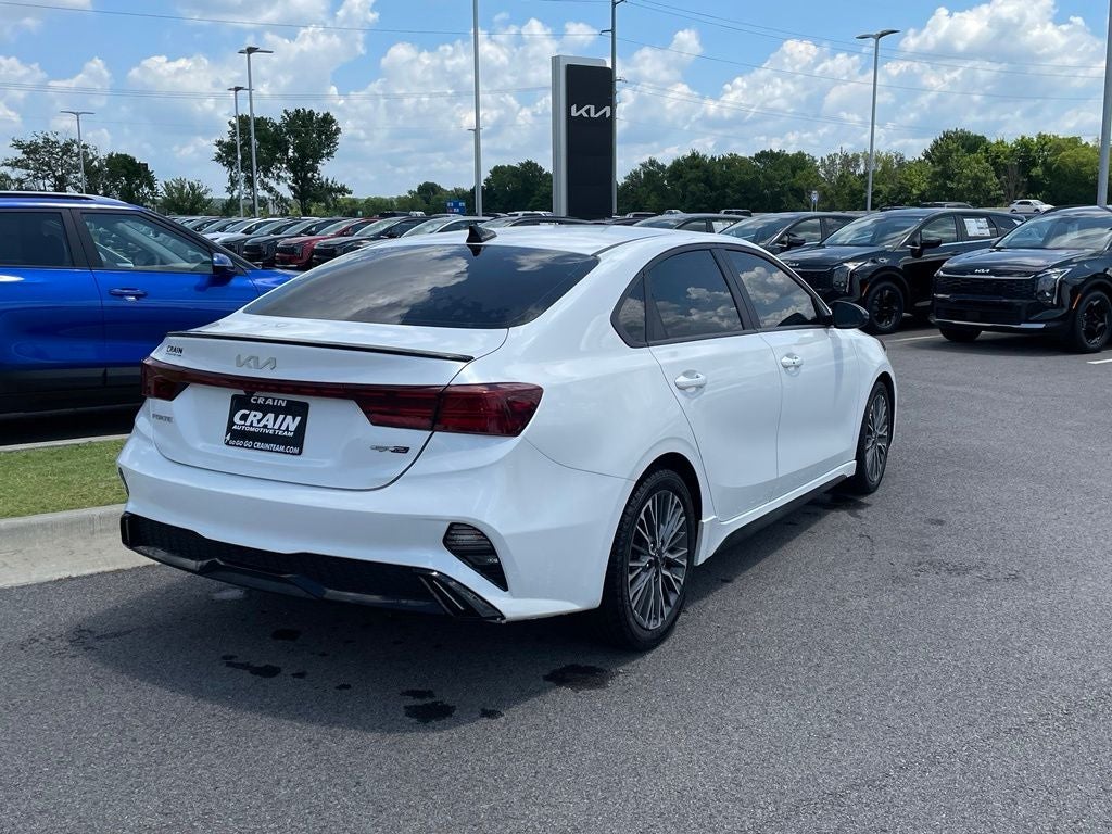 2023 Kia Forte GT-Line SUNROOF / NAV / HEATED SEATS