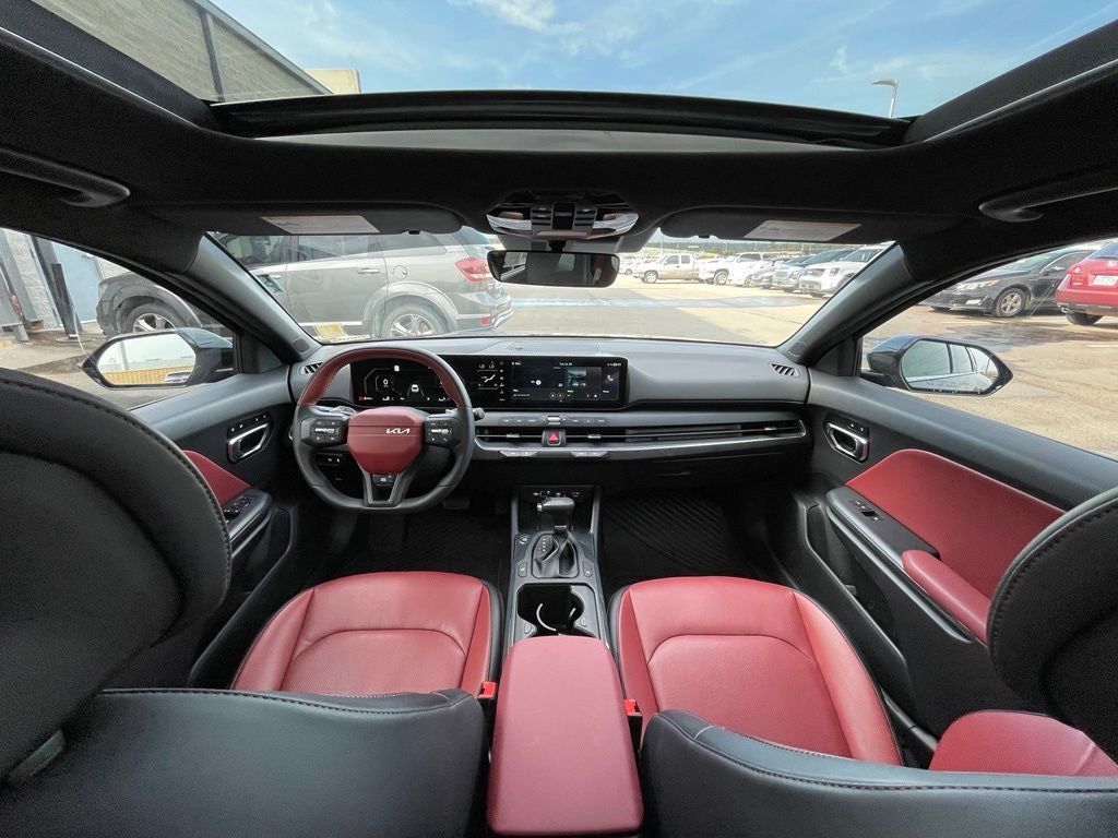 2025 Kia K4 GT-Line