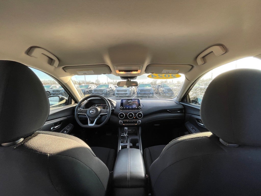 2024 Nissan Sentra SV CLEAN CARFAX / ONE OWNER